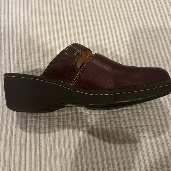 Born slip-ons size 11 / 43 - like new - Picture 3 of 3